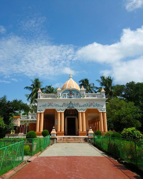Ramakrishna Mission Sevashrama building view